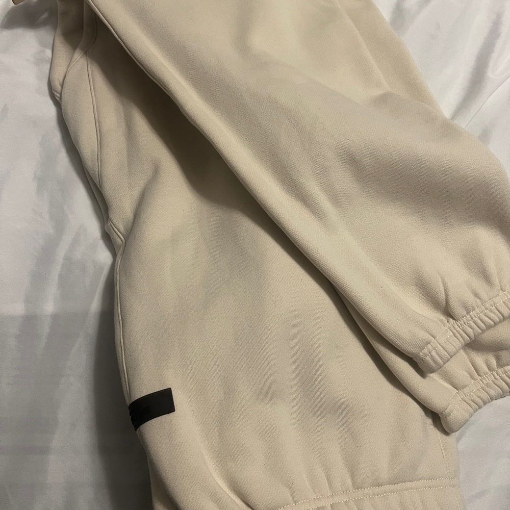 Essentials Fear Of God Classic Core Collection Sweatpants- NEW